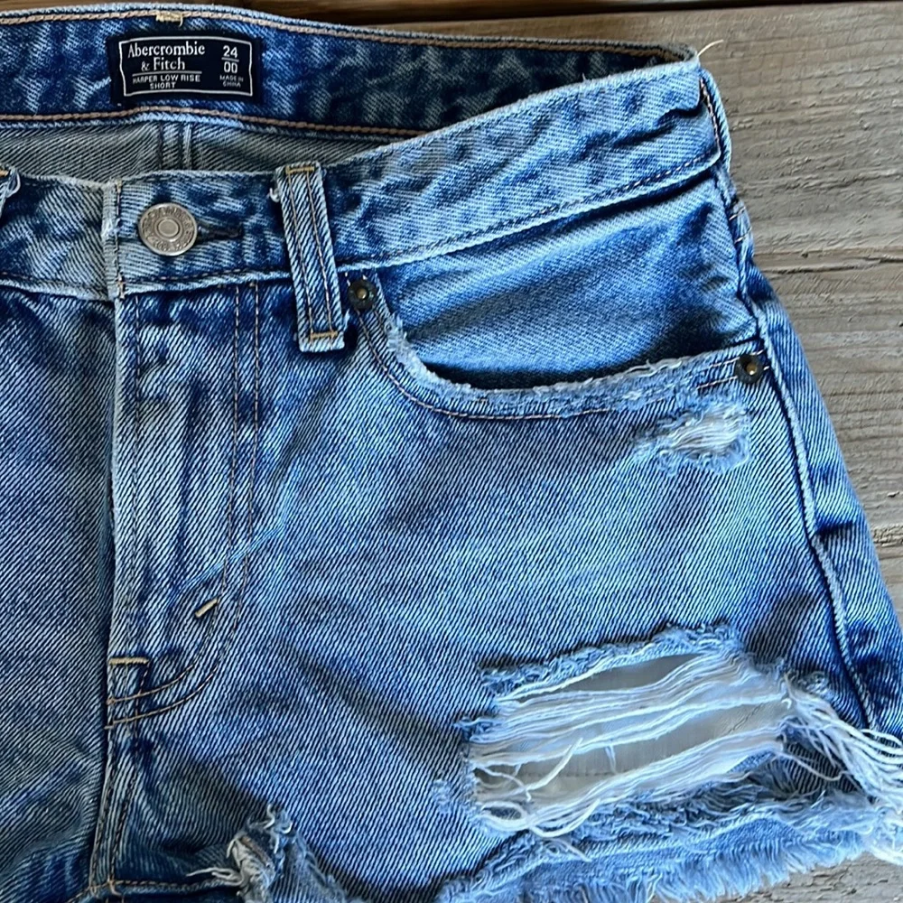 Abercrombie size 24 shorts - Picture 3 of 4